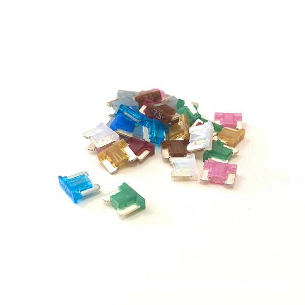 Low Profile Micro Type Blade Fuses (image for) Low Profile Micro Type Blade Fuses
